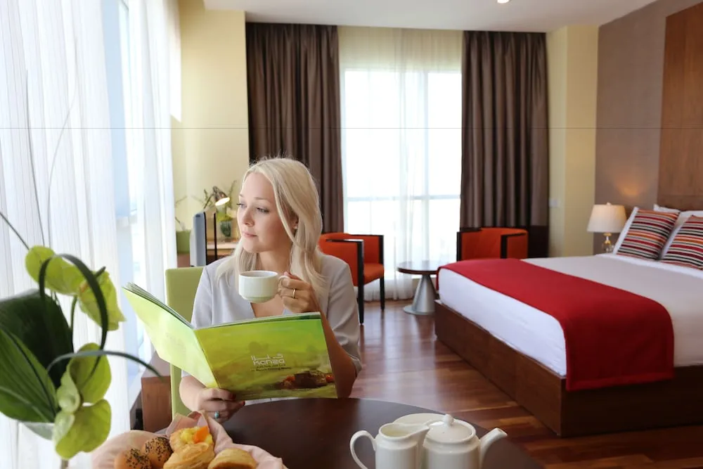 Premium Stüdyo, 1 En Büyük (King) Boy Yatak, Sigara İçilmez (Burj Khalifa/Fountain View)