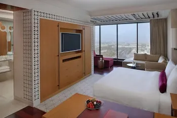 The H Dubai