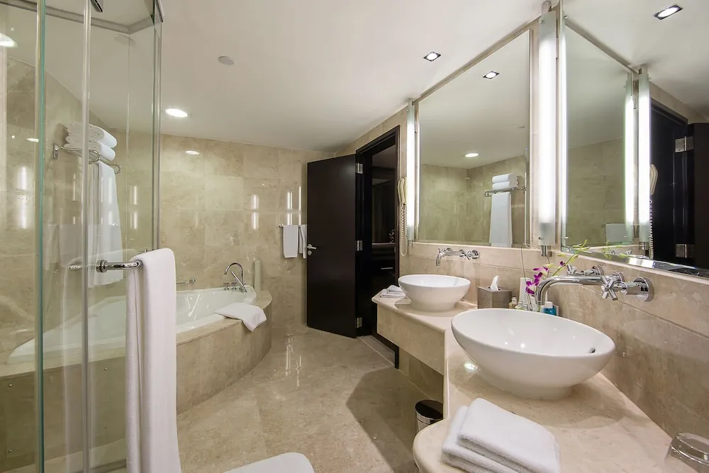 Deluxe Oda, 1 En Büyük (King) Boy Yatak, Sigara İçilmez (Family)