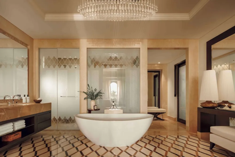 Executive Süit (Palm Beach, UAE Resident ID Mandatory)