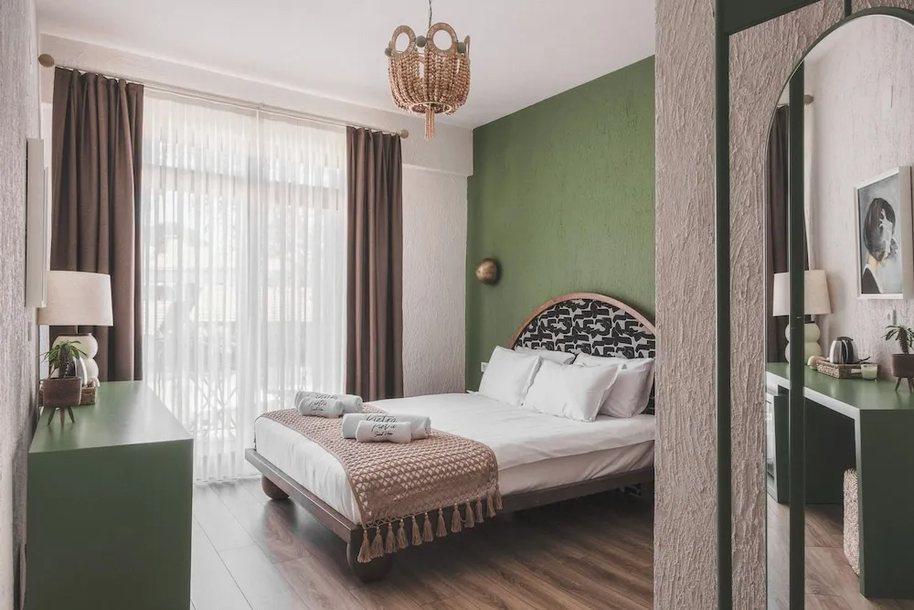 Classic Tek Büyük Yataklı Oda, Şehir Manzaralı