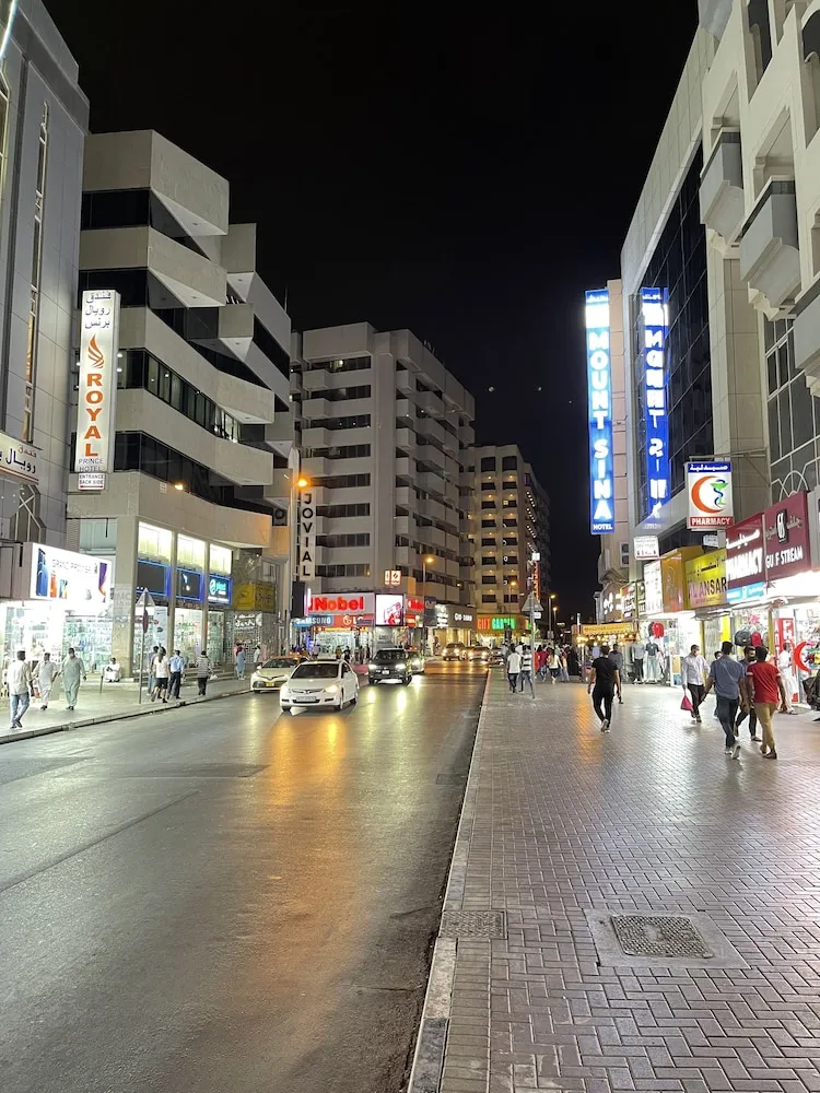 Family Tek Büyük Yataklı Oda