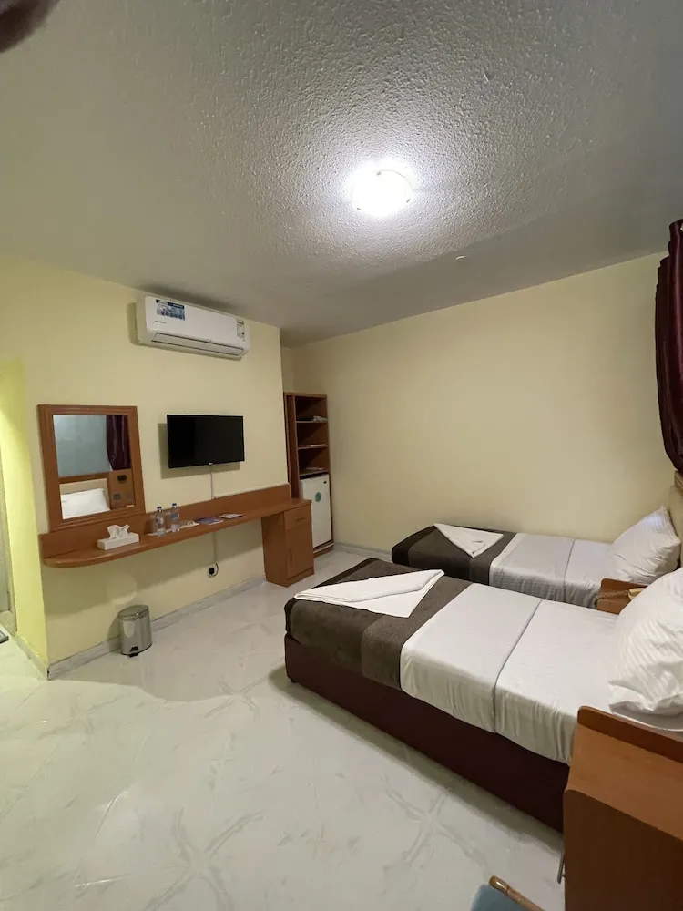 Deluxe Tek Büyük veya İki Ayrı Yataklı Oda