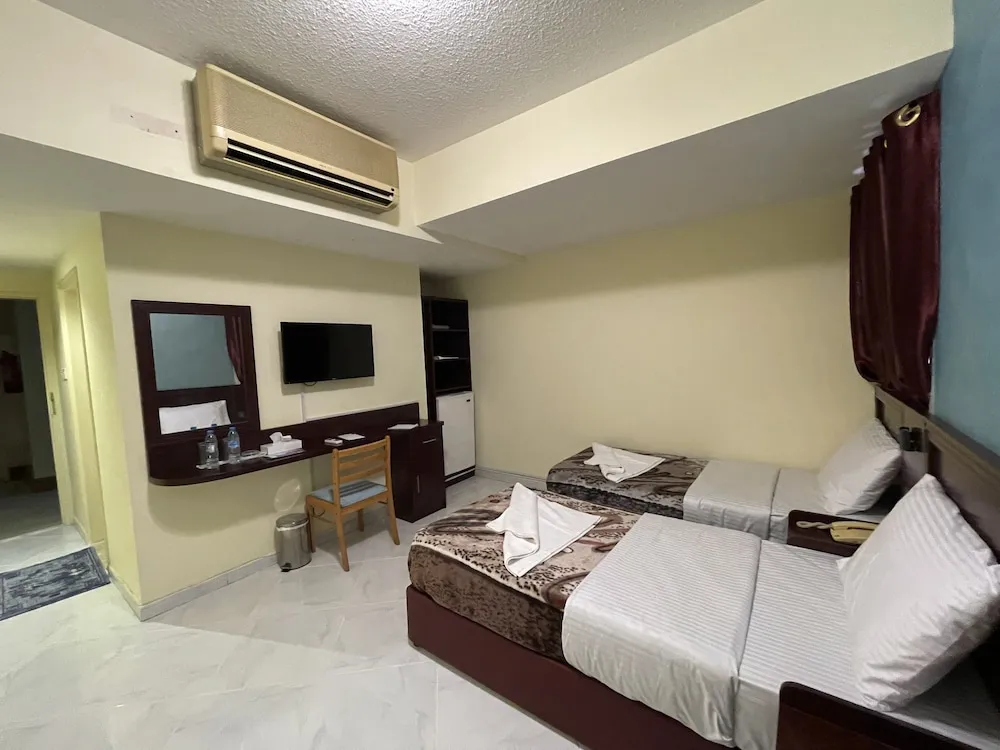 Deluxe Tek Büyük veya İki Ayrı Yataklı Oda