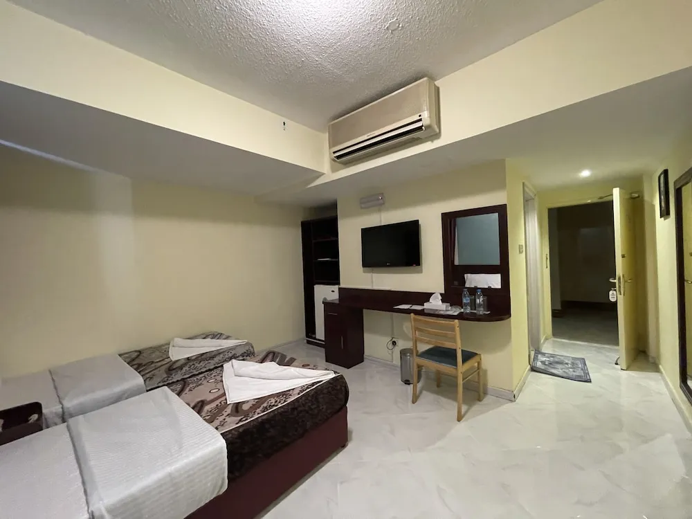 Deluxe Tek Büyük veya İki Ayrı Yataklı Oda