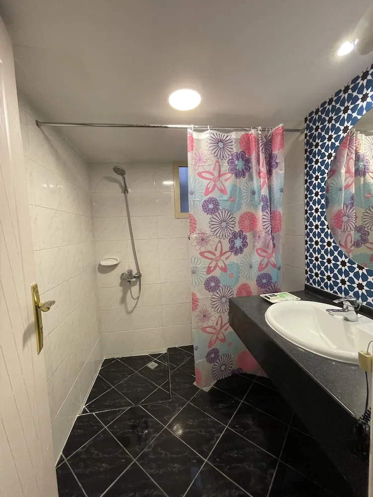 Deluxe Dört Kişilik Oda