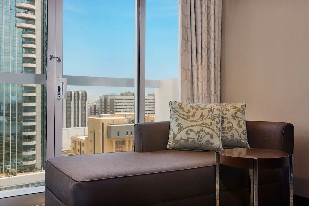 Deluxe Oda, 1 En Büyük (King) Boy Yatak, Şehir Manzaralı