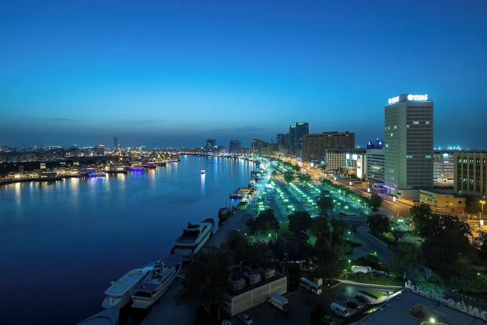 Junior Süit, 1 En Büyük (King) Boy Yatak (View)