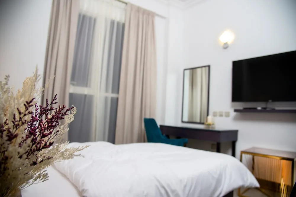 Royal Üç Kişilik Oda, Özel Banyo