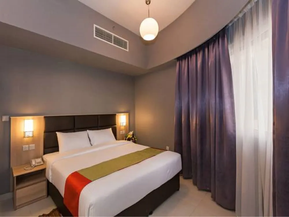 Standard Tek Büyük veya İki Ayrı Yataklı Oda, 1 Çift Kişilik veya 2 Tek Kişilik Yatak