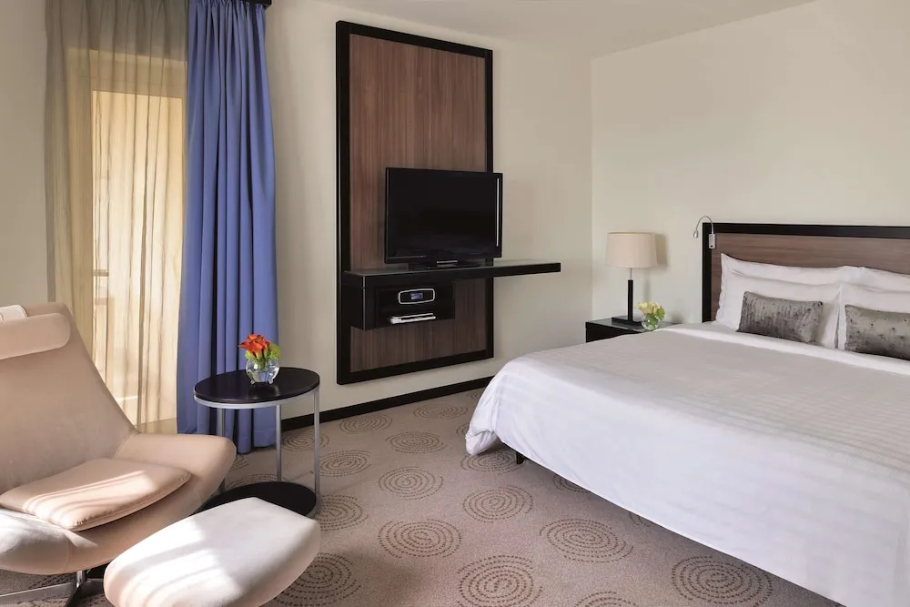 Junior Süit (AVANI)