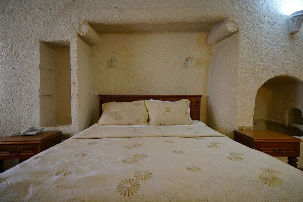 Comfort Üç Kişilik Oda, Avlu Manzaralı