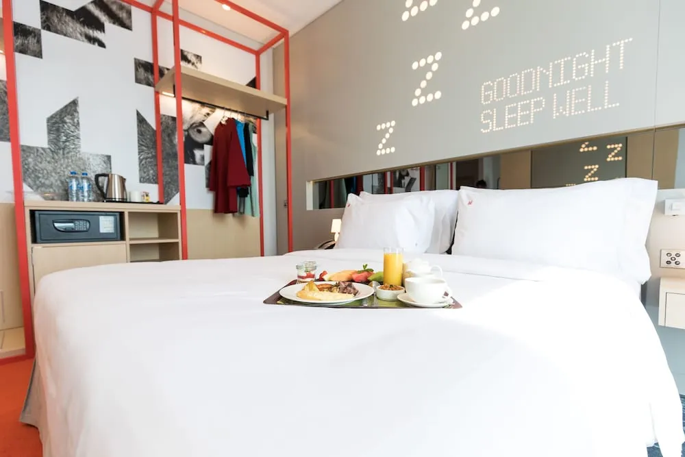 Standard Oda, 1 En Büyük (King) Boy Yatak (Urban)