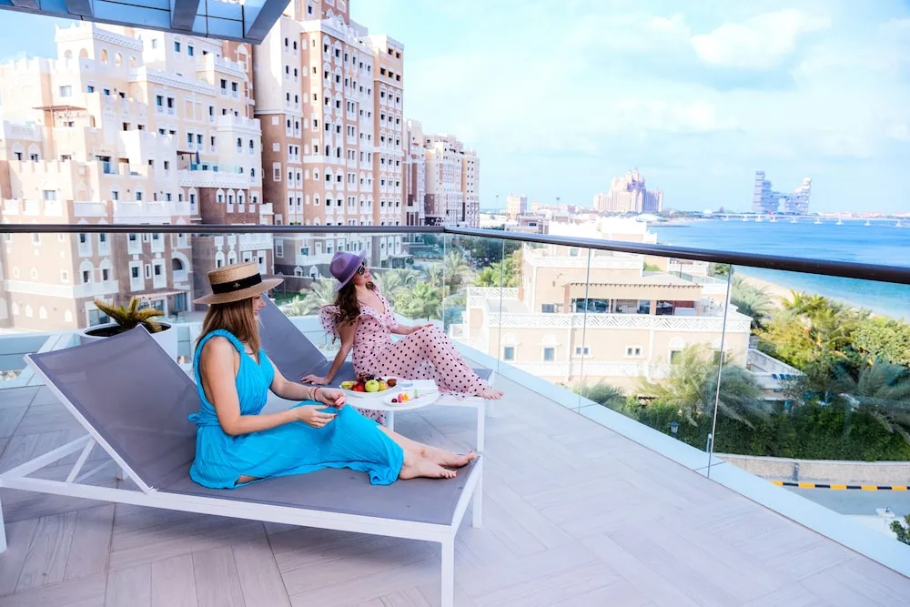 Süit, 1 Yatak Odası, Engellilere Uygun, Balkon (Dining, Kitchen)