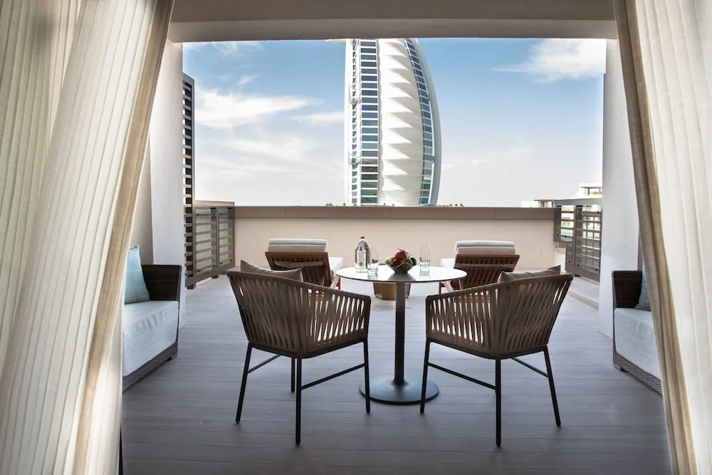 Club Oda (Ocean Terrace)