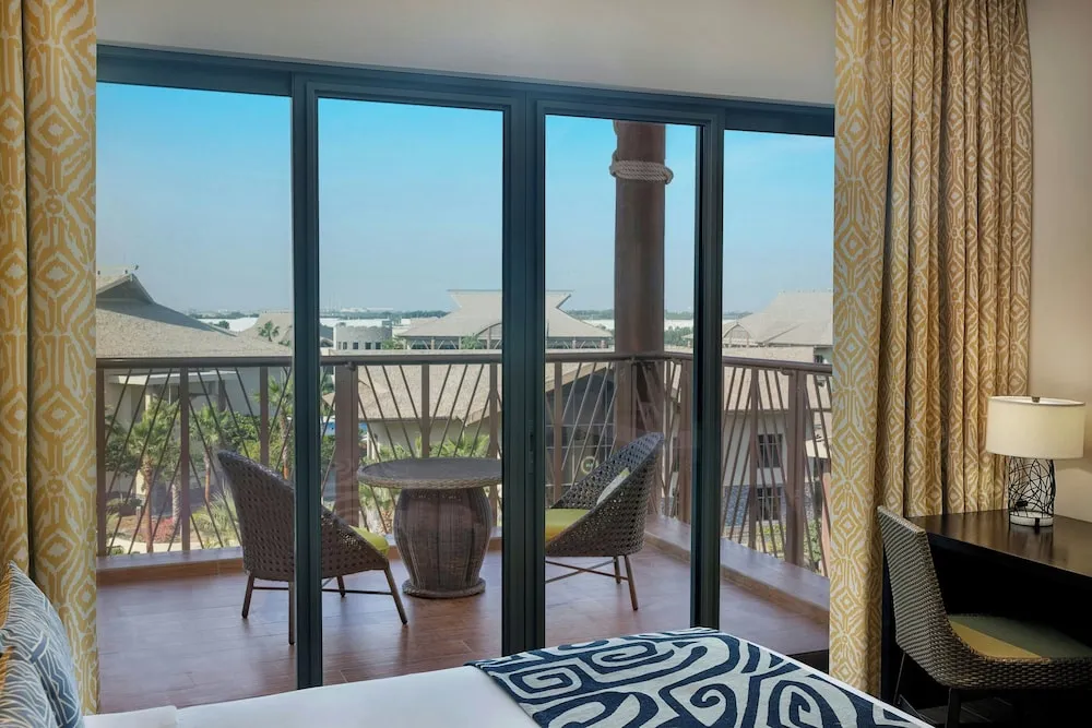 Junior Süit, 1 En Büyük (King) Boy Yatak, Sigara İçilmez, Resort Manzaralı