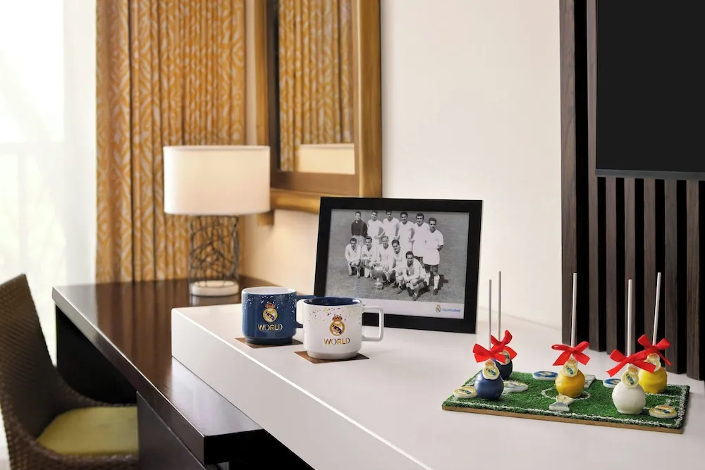 Oda, 2 Çift Kişilik Yatak, Sigara İçilmez, Resort Manzaralı