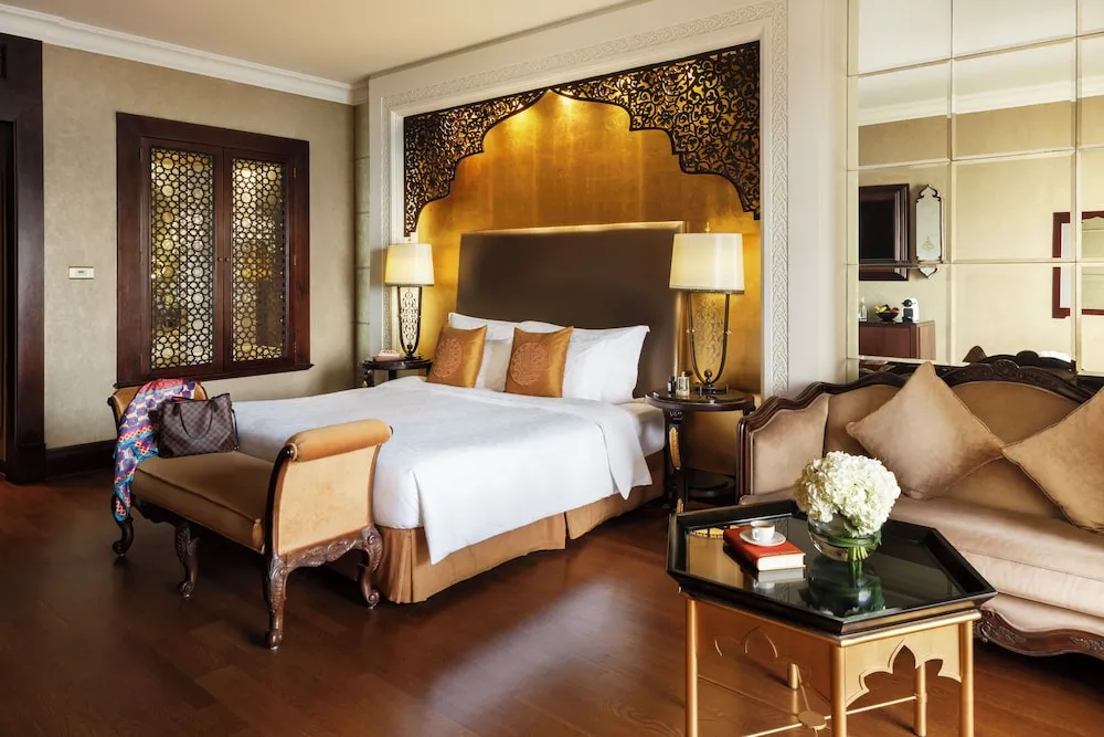 Deluxe King Room with sea view, balcony, access to luxury spa and Kids & Teens Club
