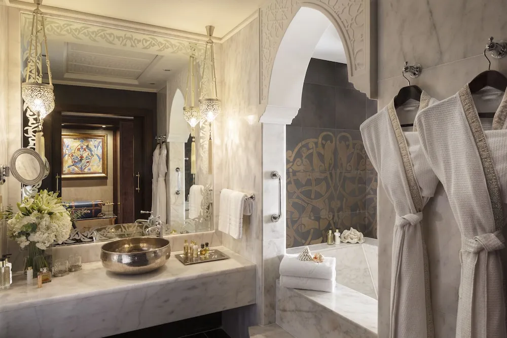 Deluxe King Room with sea view, balcony, access to luxury spa and Kids & Teens Club