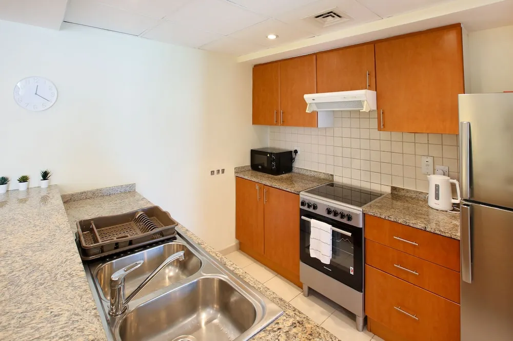 Luxury Apart Daire, 1 En Büyük (King) Boy Yatak ve Çekyat, Balkon, Havuz Manzaralı