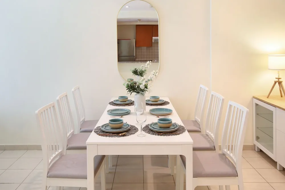 Luxury Apart Daire, 1 En Büyük (King) Boy Yatak ve Çekyat, Balkon, Havuz Manzaralı