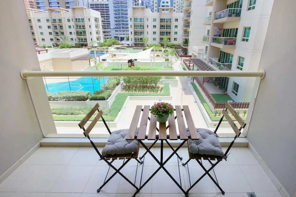 Luxury Apart Daire, 1 En Büyük (King) Boy Yatak ve Çekyat, Balkon, Havuz Manzaralı