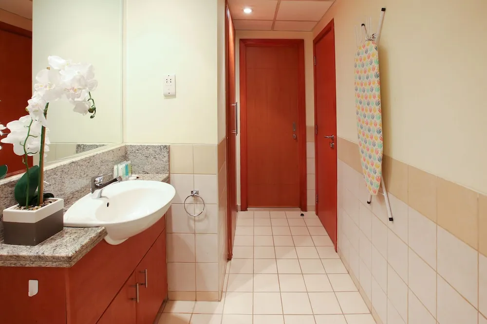 Luxury Apart Daire, 1 En Büyük (King) Boy Yatak ve Çekyat, Balkon, Havuz Manzaralı