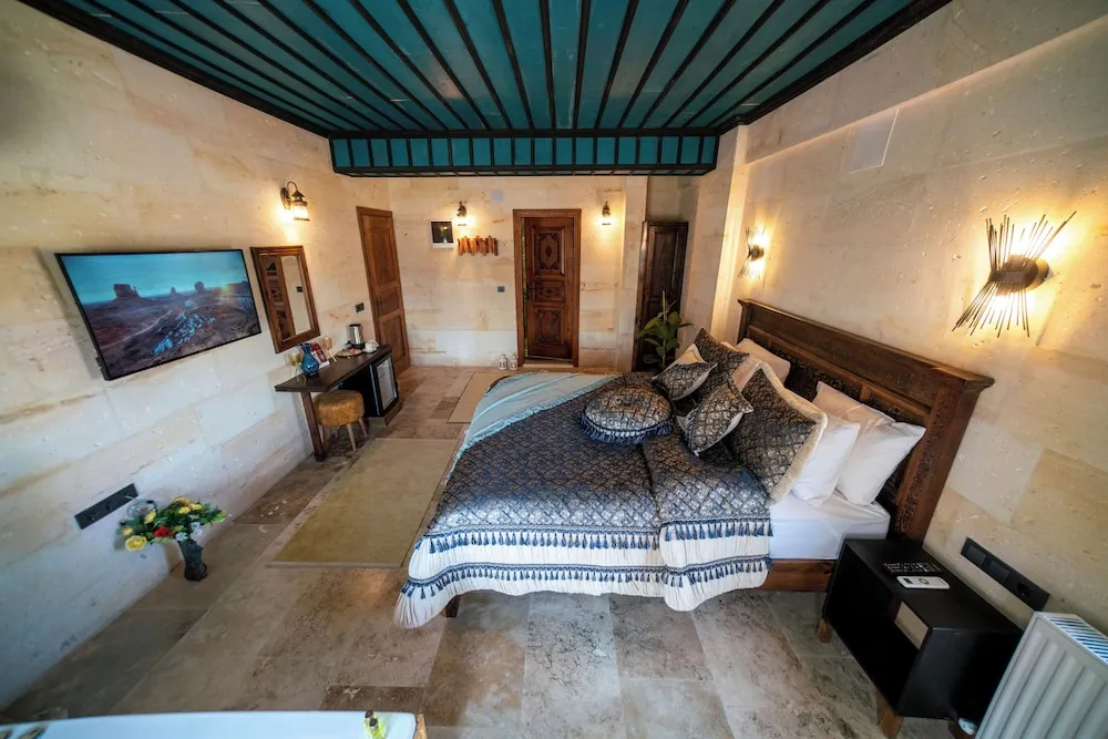 Superior Jacuzzi Room
