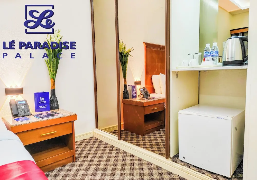 Deluxe Üç Kişilik Oda