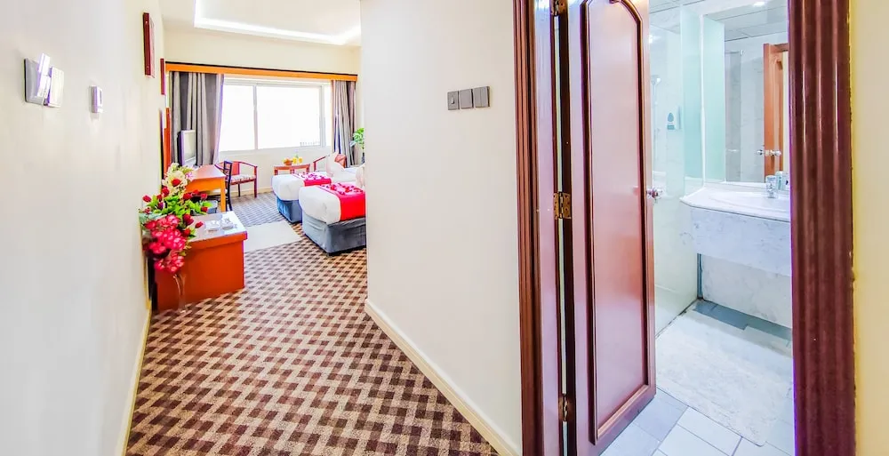 Deluxe Üç Kişilik Oda