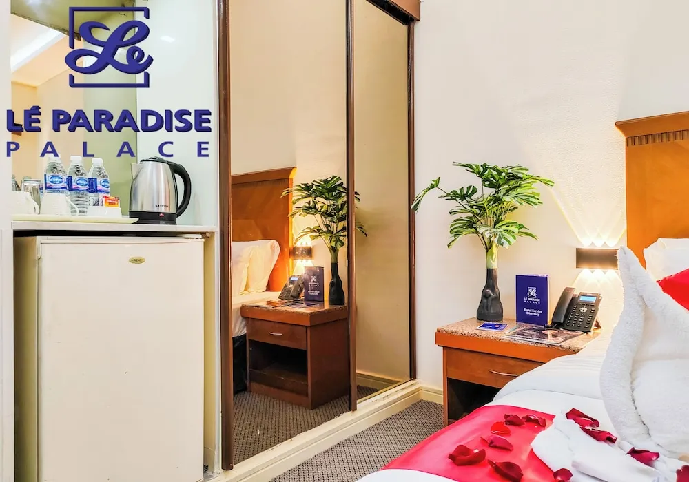 Deluxe Üç Kişilik Oda