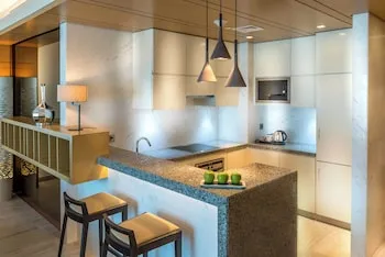 Towers Rotana