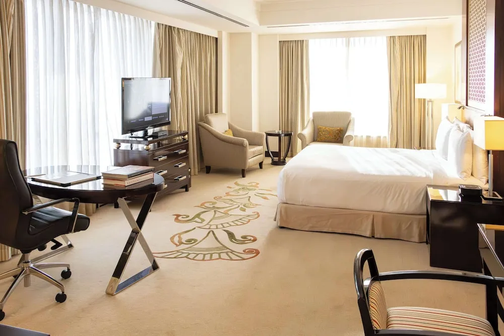 Deluxe Süit, 1 En Büyük (King) Boy Yatak (Lounge Access)