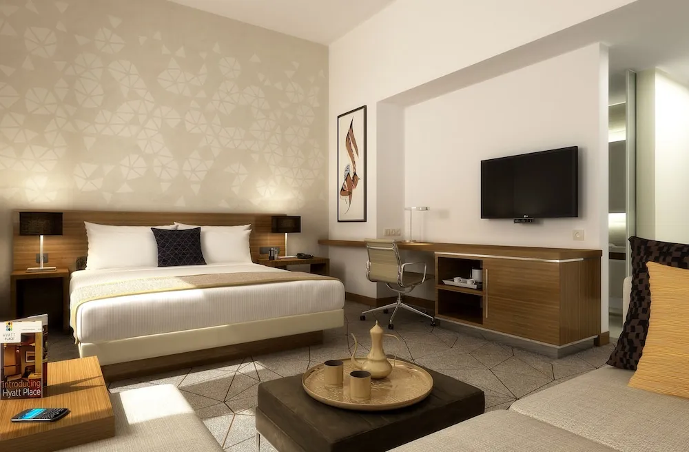 Oda, 1 En Büyük (King) Boy Yatak ve Çekyat