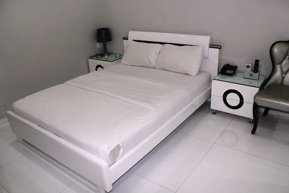 Inter Connected Room