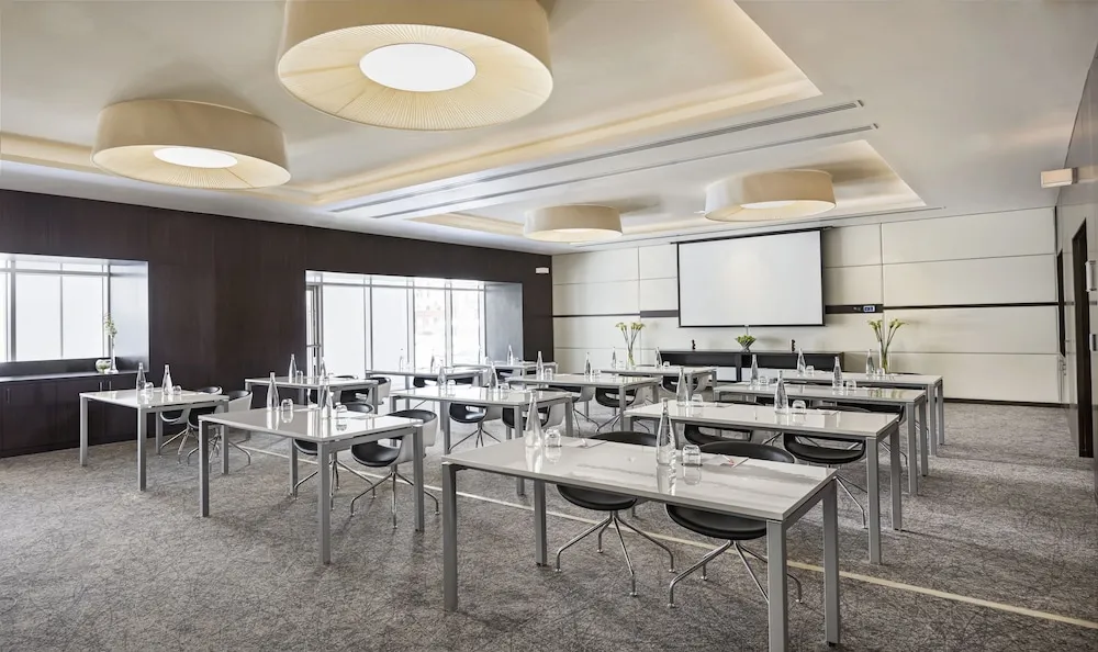 Toplantı salonu/imkânları
