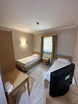 Amiller Otel