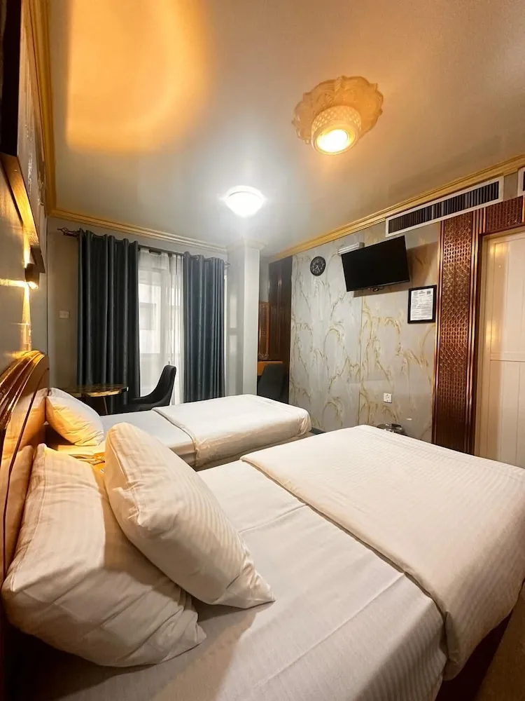 Standard Tek Büyük veya İki Ayrı Yataklı Oda