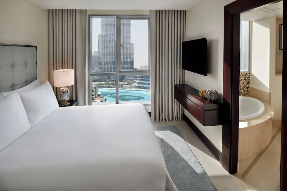 One Bedroom Fountain View Residences