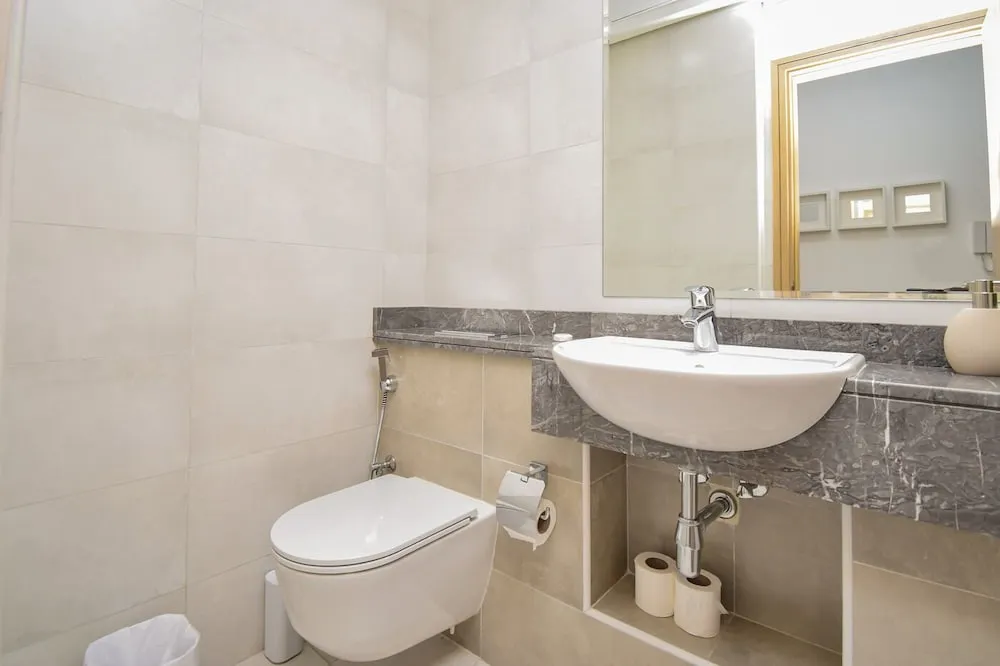 Business Apart Daire, 1 En Büyük (King) Boy Yatak, Sigara İçilmez, Balkon