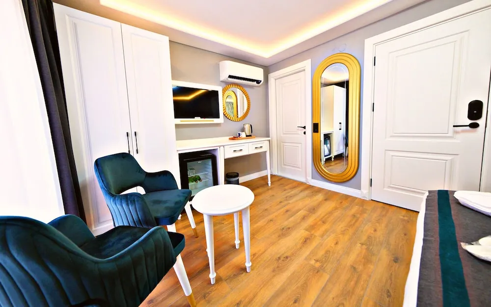 Deluxe Tek Büyük Yataklı Oda, 1 Büyük (Queen) Boy Yatak, Şehir Manzaralı