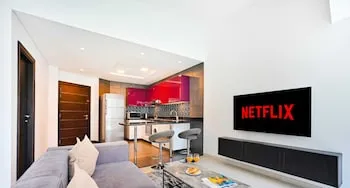 LUX The Cayan Superior Suite