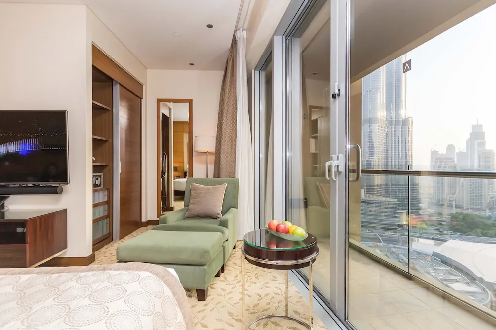 King Studio Apartment