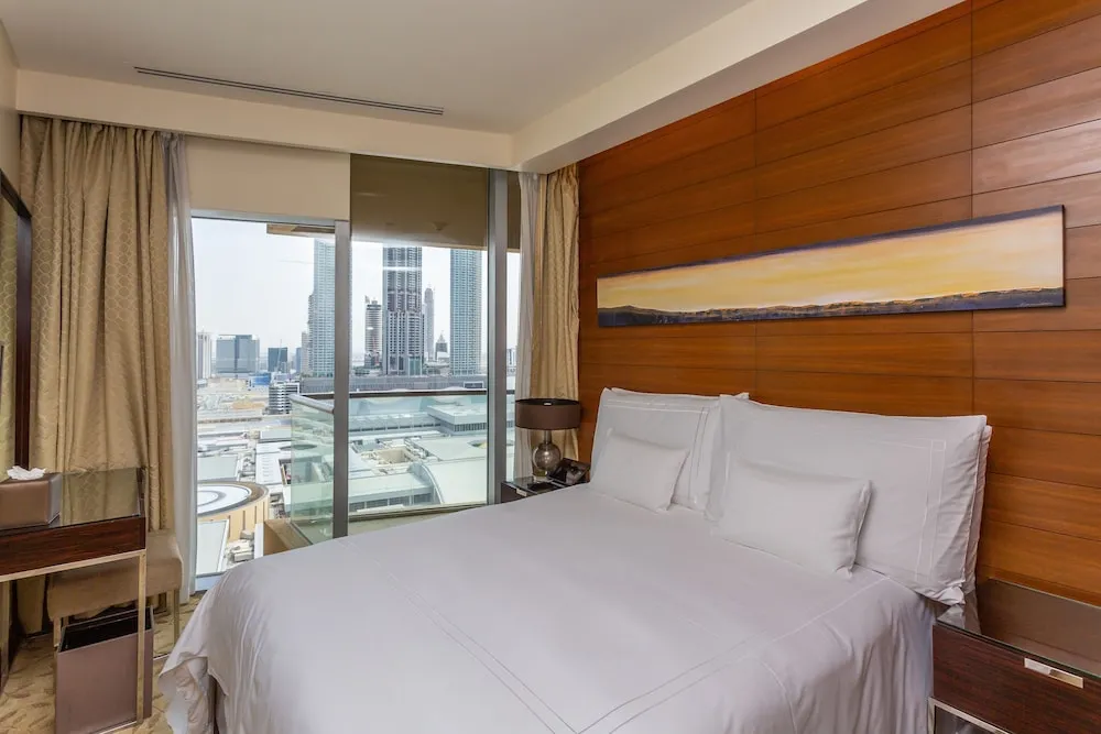 Two Bedrooms Full Fountains and Burj View