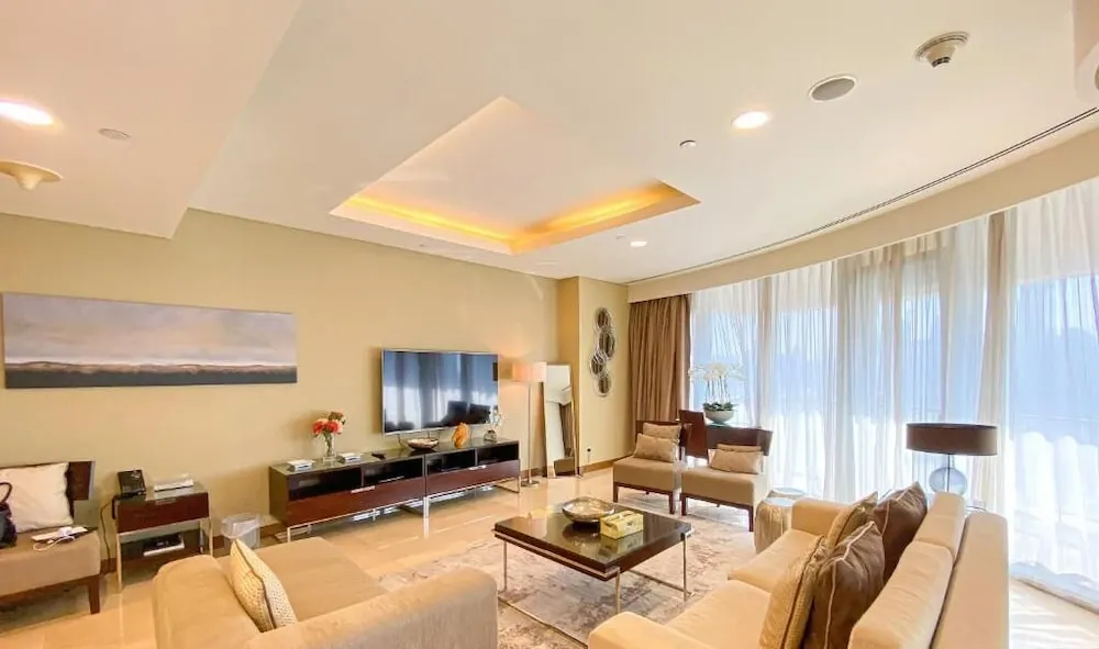 Three Bedrooms Full Fountains and Burj View