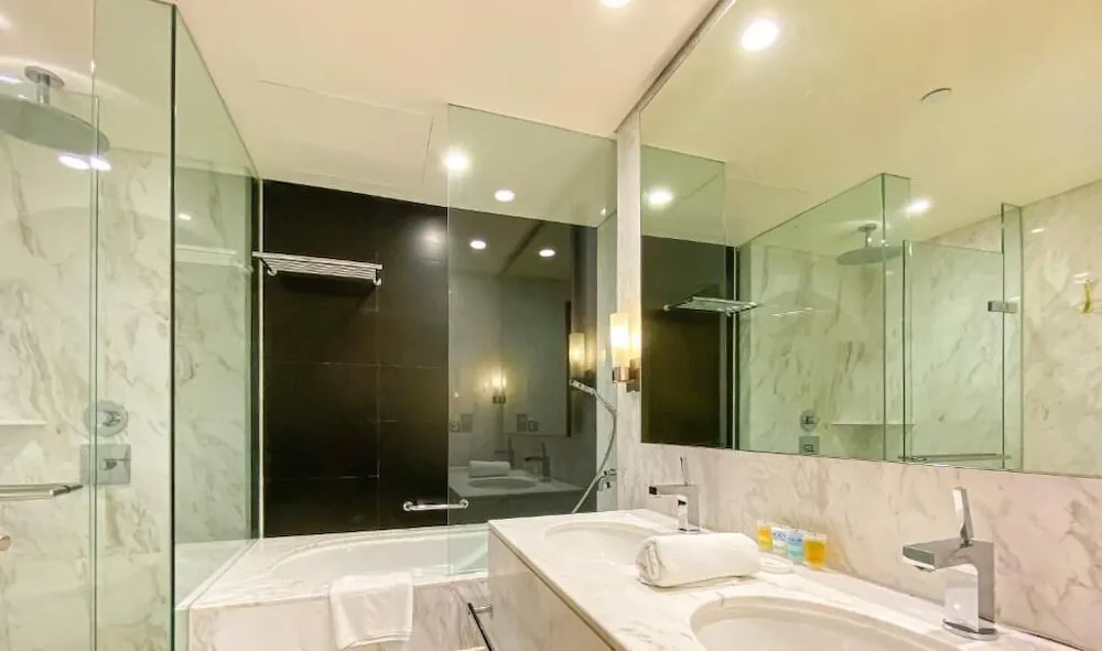 Three Bedrooms Full Fountains and Burj View