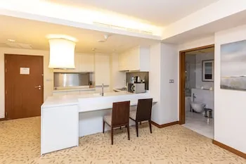 Westminster Dubai Mall