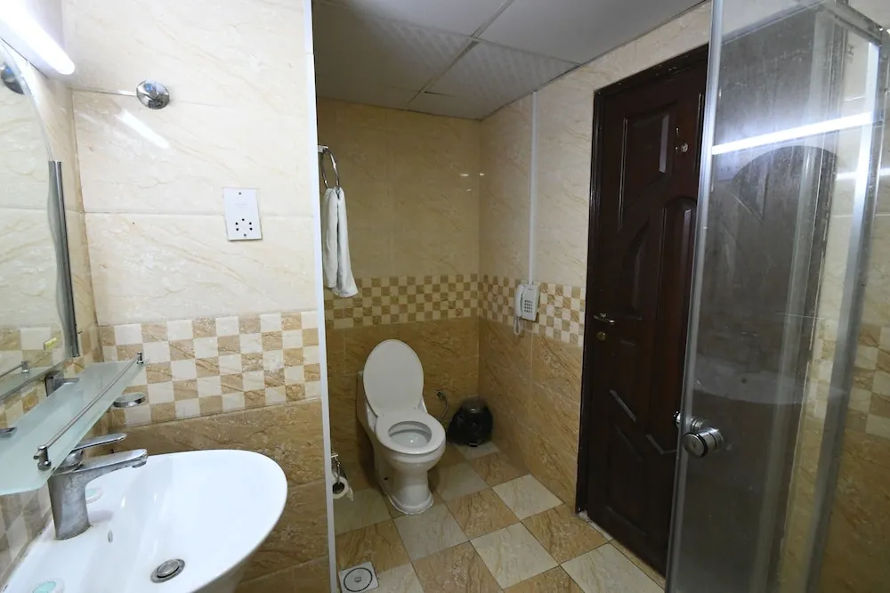 Standard Tek Büyük Yataklı Oda