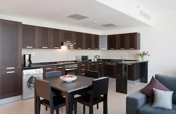 Nassima Tower Hotel Apartments