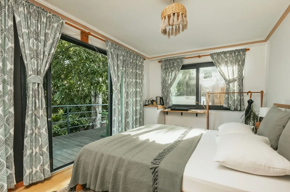 Comfort Ev, Bahçe Manzaralı